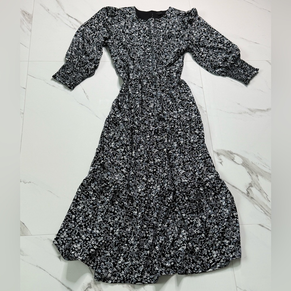 Ann Taylor Black and White Floral Long Sleeve Dress